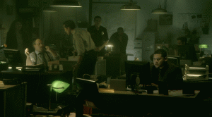 Ubit_po_raspisaniyu_Ticking_Clock_2011_HDRip_1333362945-439852